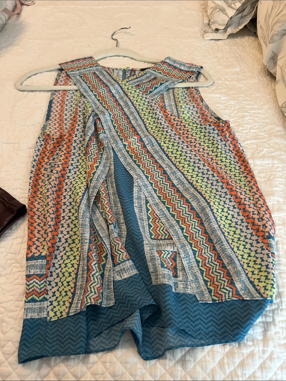 BCBGMaxAzria Multicolor Zigzag & Geometric Sleeveless Top